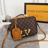 LV Louis Vuitton 路易威登 丝印新款