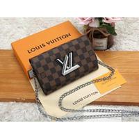 Louis Vuitton 路易威登 LV 钱夹手包或小号挎包