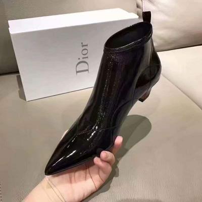 最火Dior弹力皱漆短靴批发