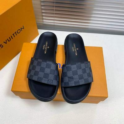 LV Louis Vuitton 路易威登 专柜新款男士休闲拖鞋系列批发