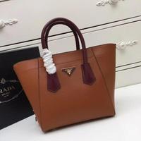 最新 PRADA 普拉达小牛皮Tote手袋