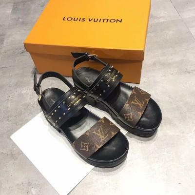 LV老花凉鞋   LOUIS VUITTON 高版本批发