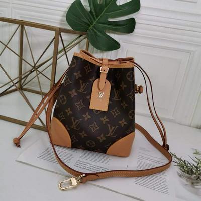 独家实拍 Louis Vuitton 路易威登 LV 新款抽绳水桶包批发