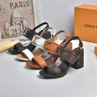 LV Louis Vuitton 路易威登 新款粗跟凉鞋