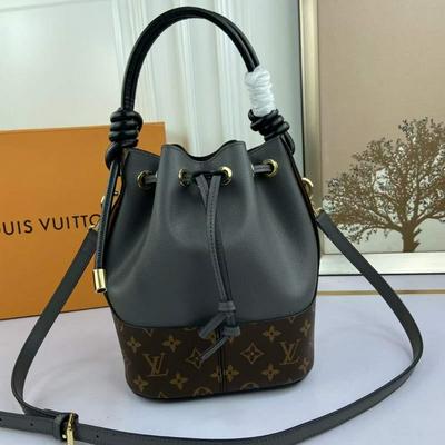 LV Louis Vuitton 路易威登 新款桶包 原版皮批发