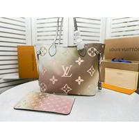 LV Louis Vuitton 路易威登 春款Neverfull中号手袋