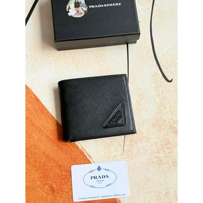 Prada 普拉达 男士短款钱夹专柜最新款式官网同步批发