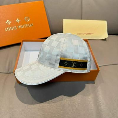 LV Louis Vuitton 路易威登 新款原单棒球帽 经典棋盘格批发