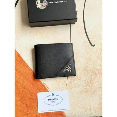 Prada 普拉达 男士短款钱夹专柜最新款式官网同步批发