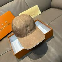 LV Louis Vuitton 路易威登 新款原单棒球帽  暗纹印花