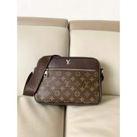 LV Louis Vuitton 路易威登 专柜有售顶级原版质量LV男士斜挎包