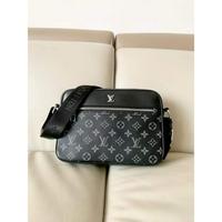 LV Louis Vuitton 路易威登 专柜有售顶级原版质量LV男士斜挎包