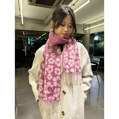 Chanel香奈儿巴黎时装展新款羊绒围巾采批发