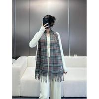 2025年重磅推荐巴宝莉官网最新款格纹战马顶