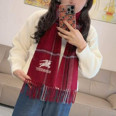 Burberry巴宝莉高品质进口羊绒围巾惊批发