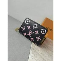 LV Louis Vuitton 路易威登 钱夹为柔软羊