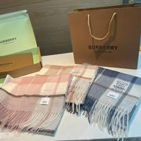 Burberry·巴宝莉格子围巾 好看的要