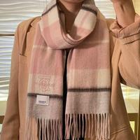 Burberry 巴宝莉 男女围巾怒赞自留难得的高端男款家属