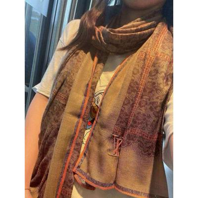 LV 这款当之无愧的新款爆款LV单品四边金属框批发